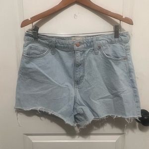 Universal Thread Denim Shorts 12/31R Very Gently Used